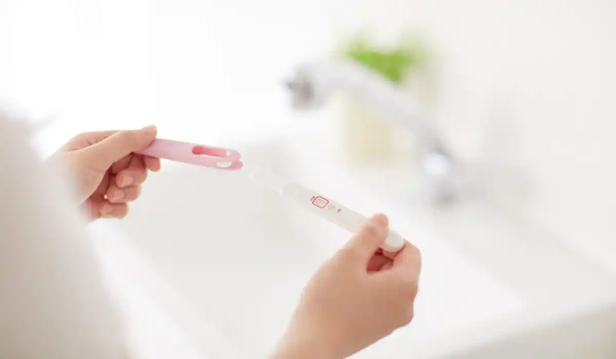 When Does Implantation Bleeding Occur? Timing, Signs, And What To Expect